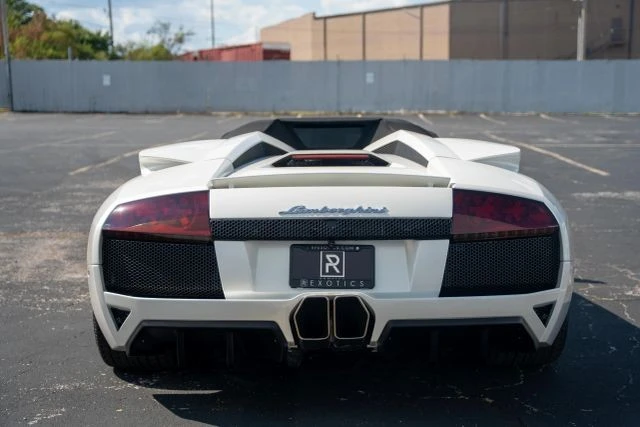 2008 Lamborghini Murcielago - Image 11 of 21