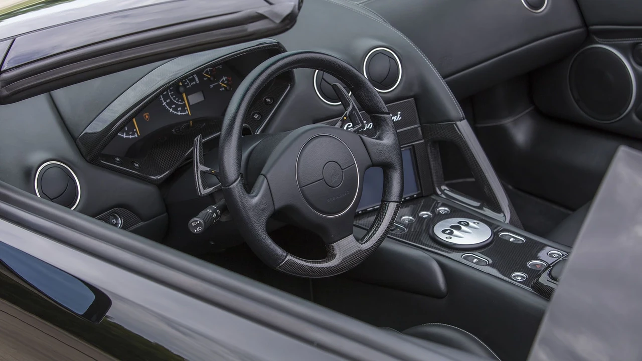 2008 Lamborghini Murcielago LP640 - Image 26 of 31