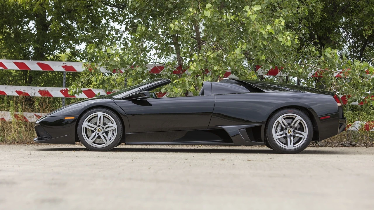 2008 Lamborghini Murcielago LP640 - Image 8 of 31