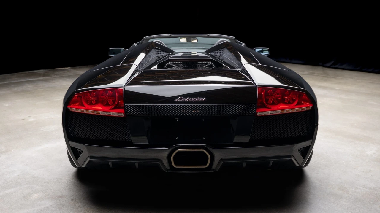 2008 Lamborghini Murcielago LP640 - Image 13 of 31