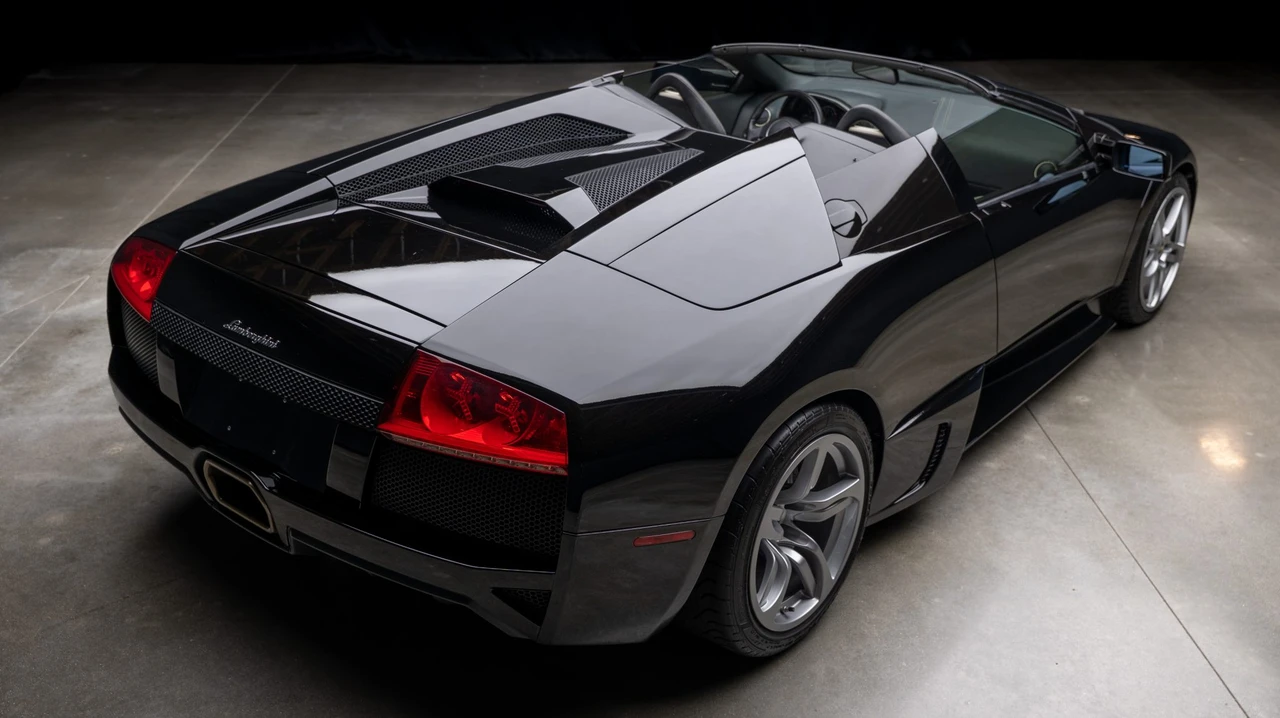 2008 Lamborghini Murcielago LP640 - Image 10 of 31