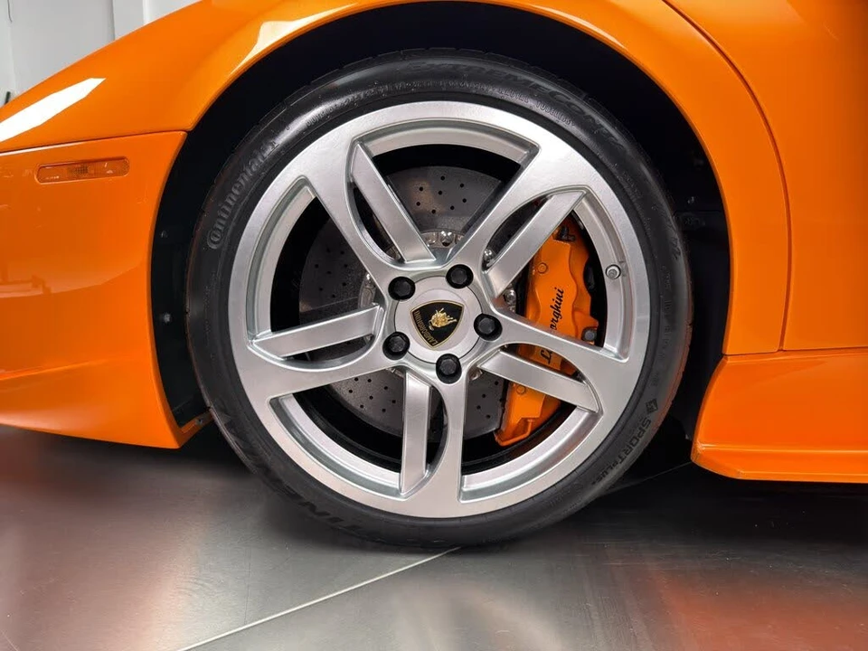 2008 Lamborghini Murcielago LP640 - Image 13 of 24