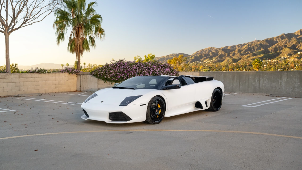 2008 Lamborghini Murcielago LP640 - Image 10 of 31