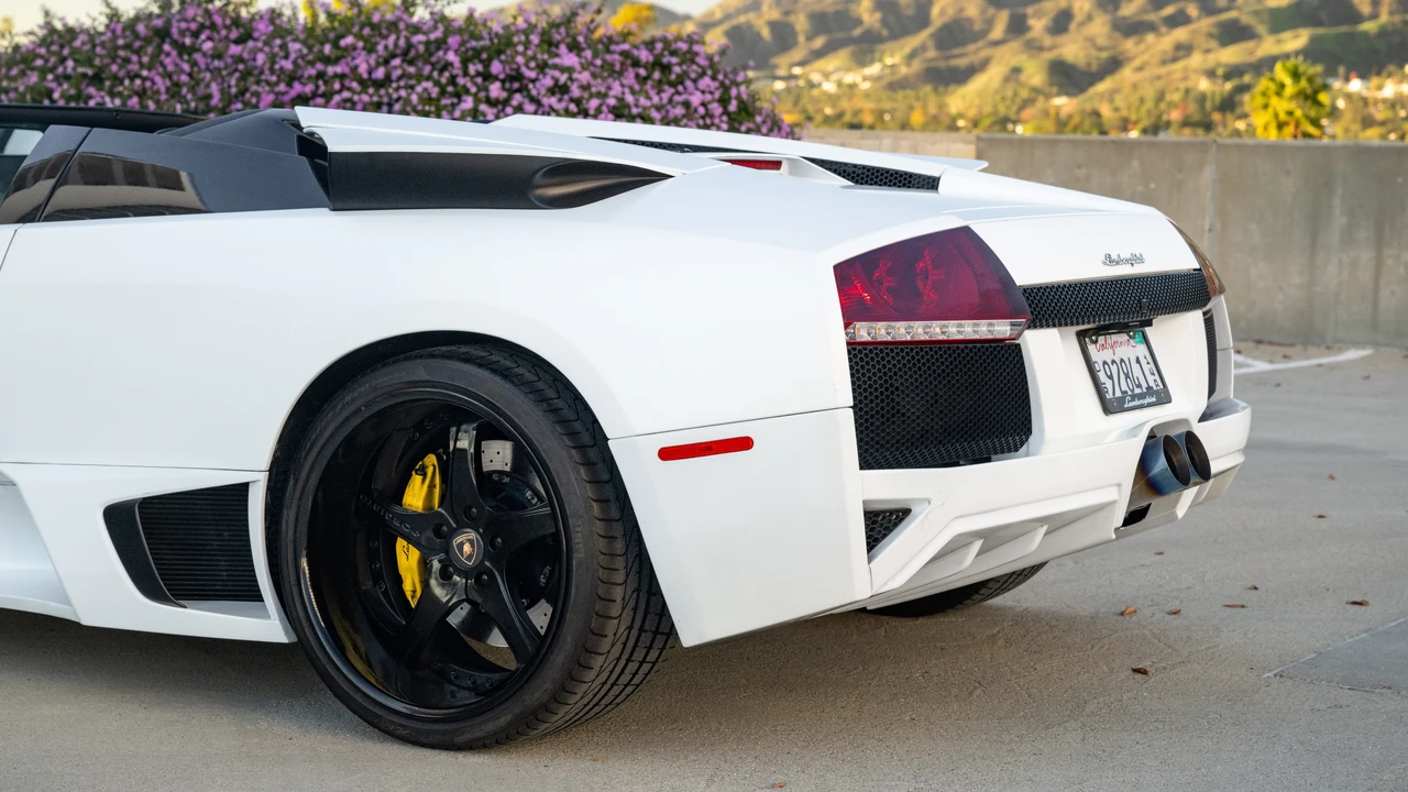 2008 Lamborghini Murcielago LP640 - Image 12 of 31