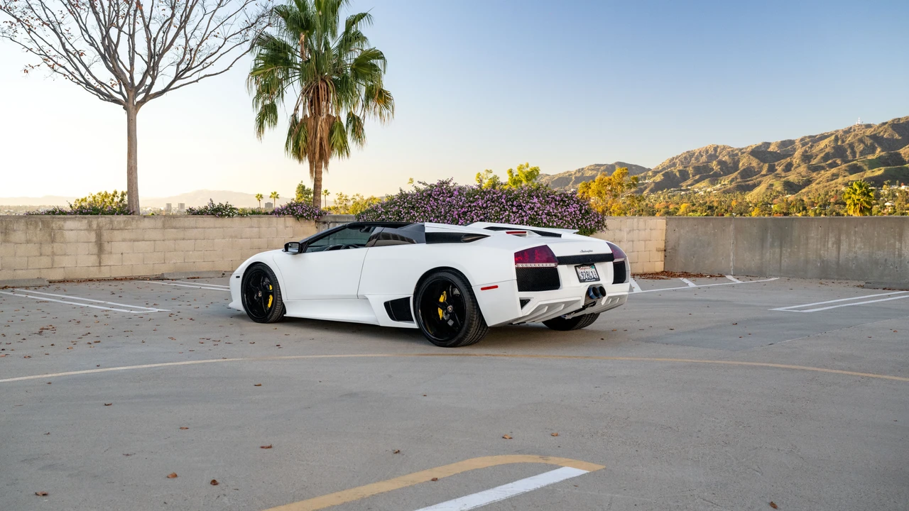 2008 Lamborghini Murcielago LP640 - Image 7 of 31