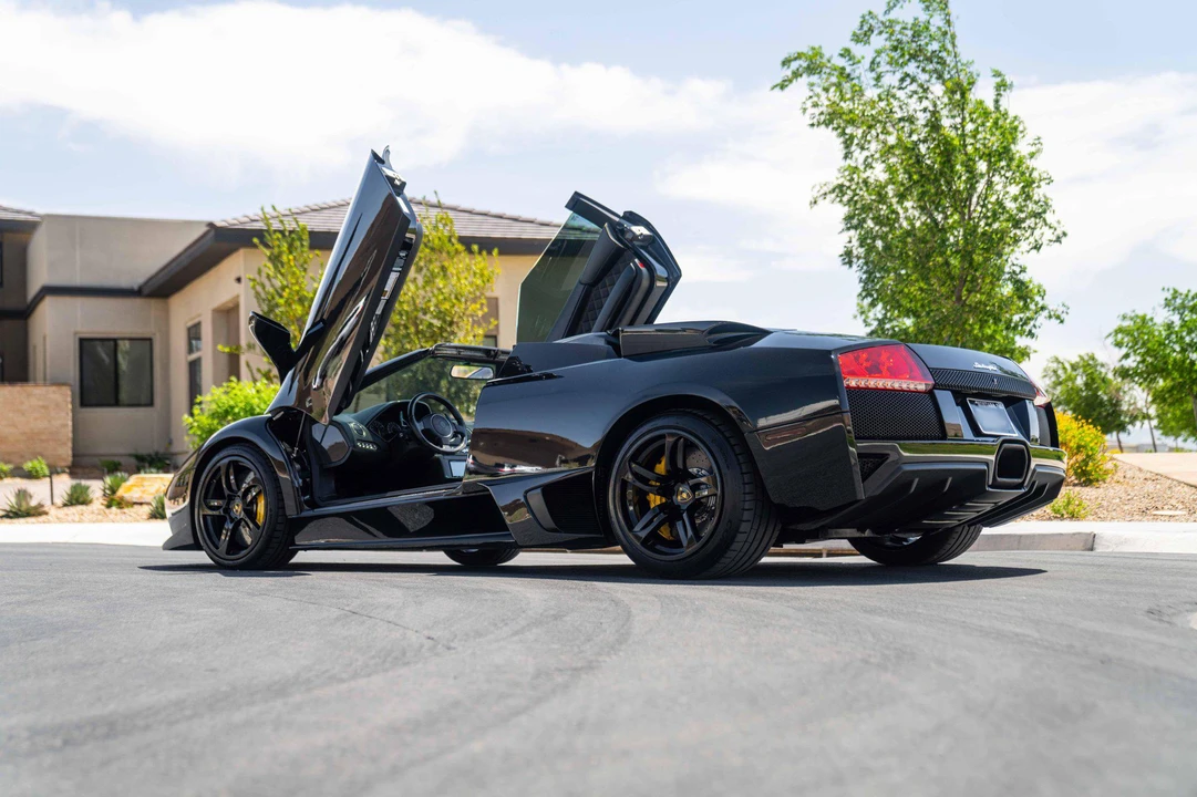 2008 Lamborghini Murcielago LP640 - Image 17 of 31