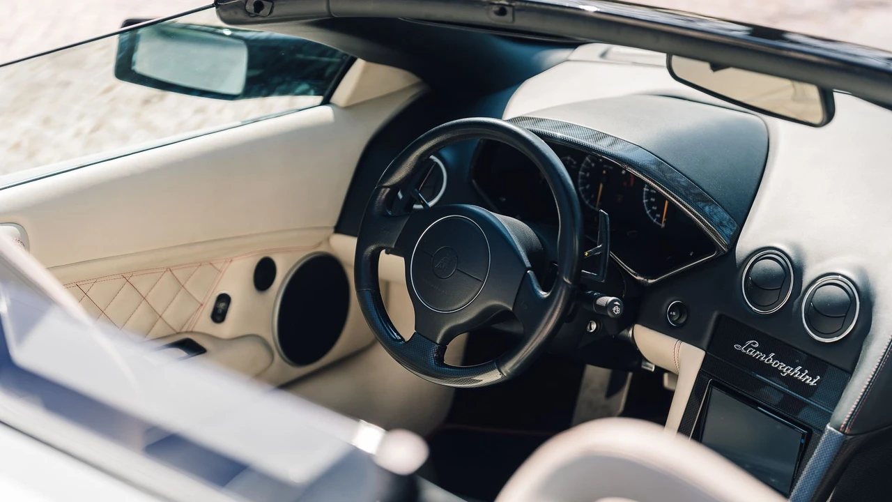 2008 Lamborghini Murcielago LP640 - Image 28 of 31