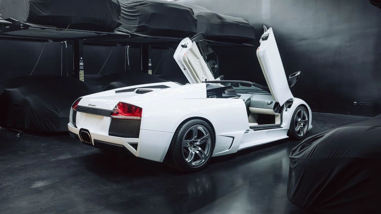 2008 Lamborghini Murcielago LP640 - Image 16 of 31