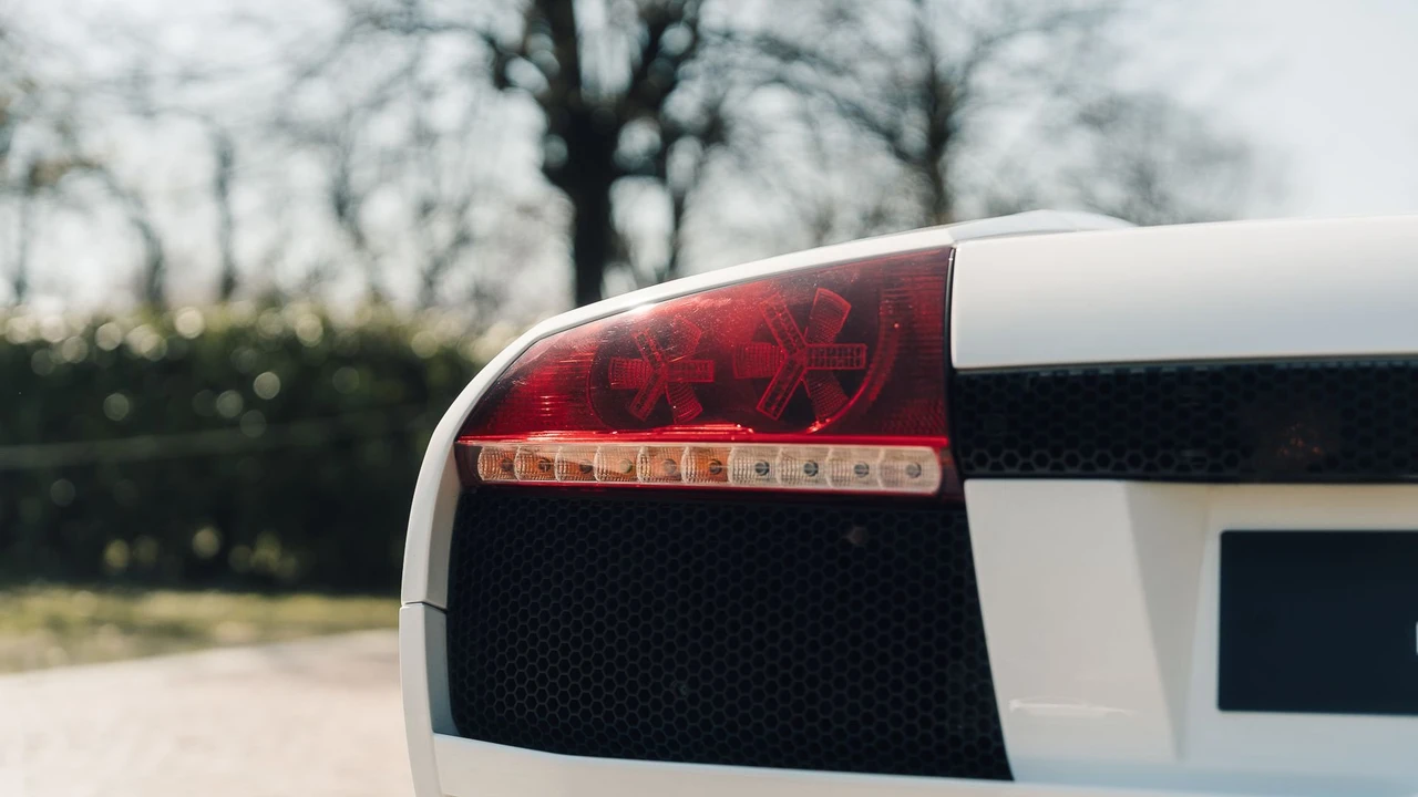 2008 Lamborghini Murcielago LP640 - Image 17 of 31