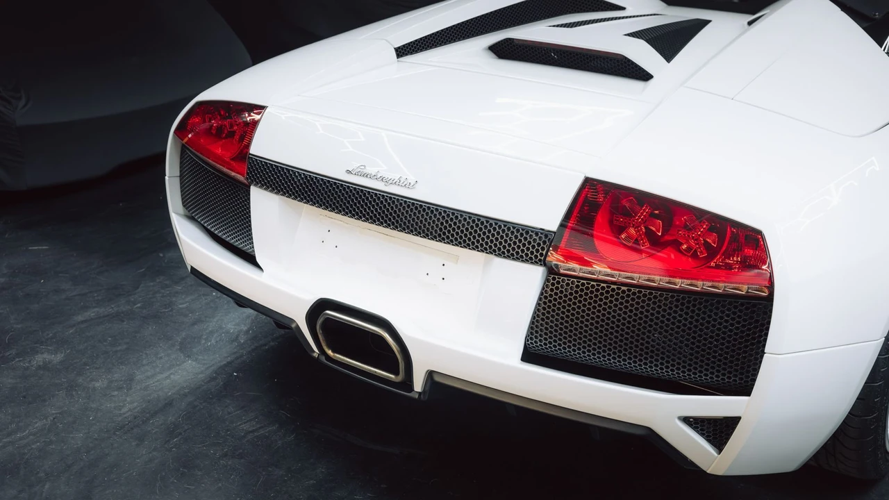 2008 Lamborghini Murcielago LP640 - Image 10 of 31
