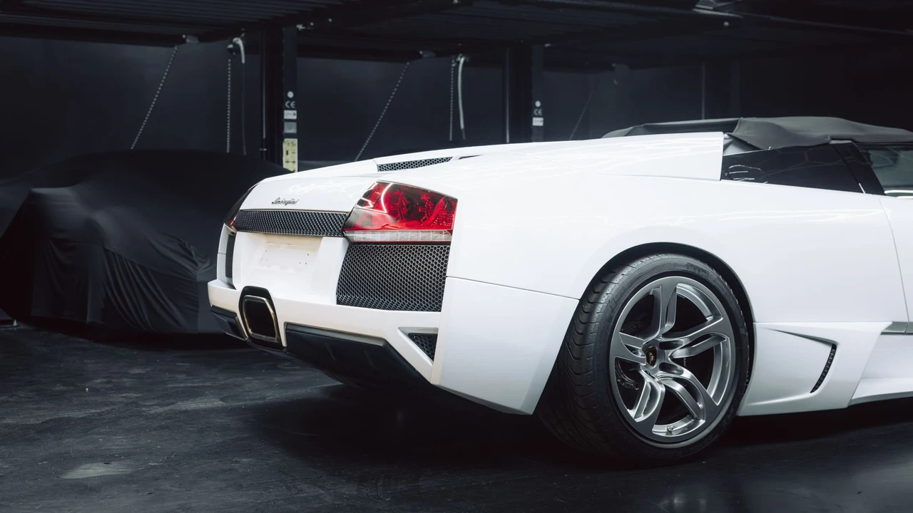 2008 Lamborghini Murcielago LP640 - Image 14 of 31