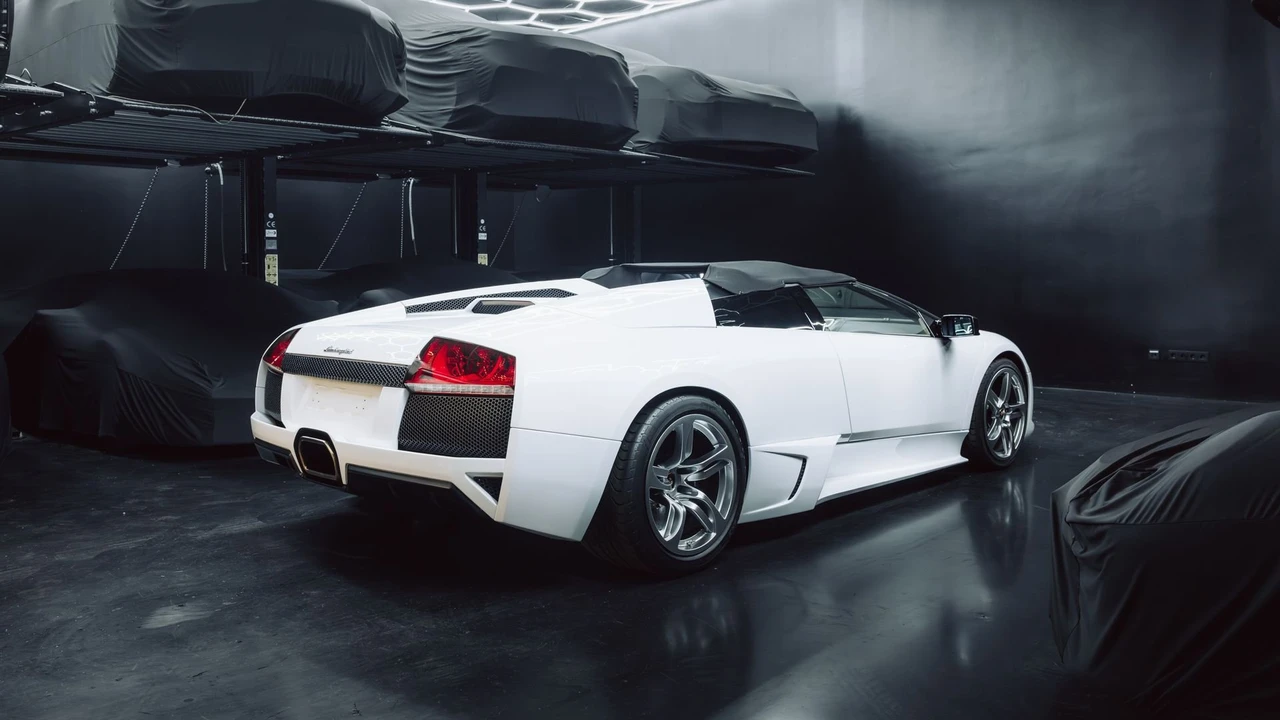 2008 Lamborghini Murcielago LP640 - Image 11 of 31