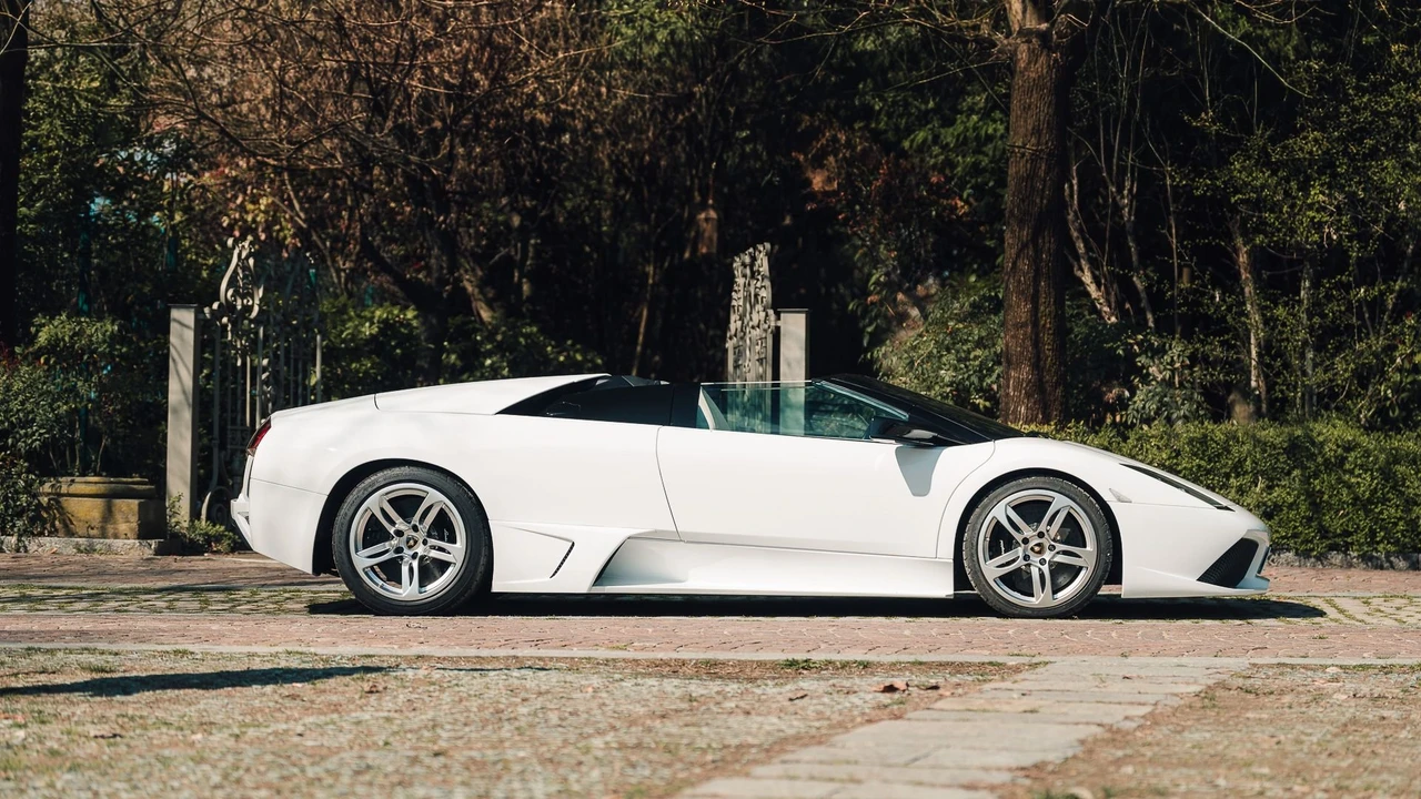 2008 Lamborghini Murcielago LP640 - Image 14 of 31