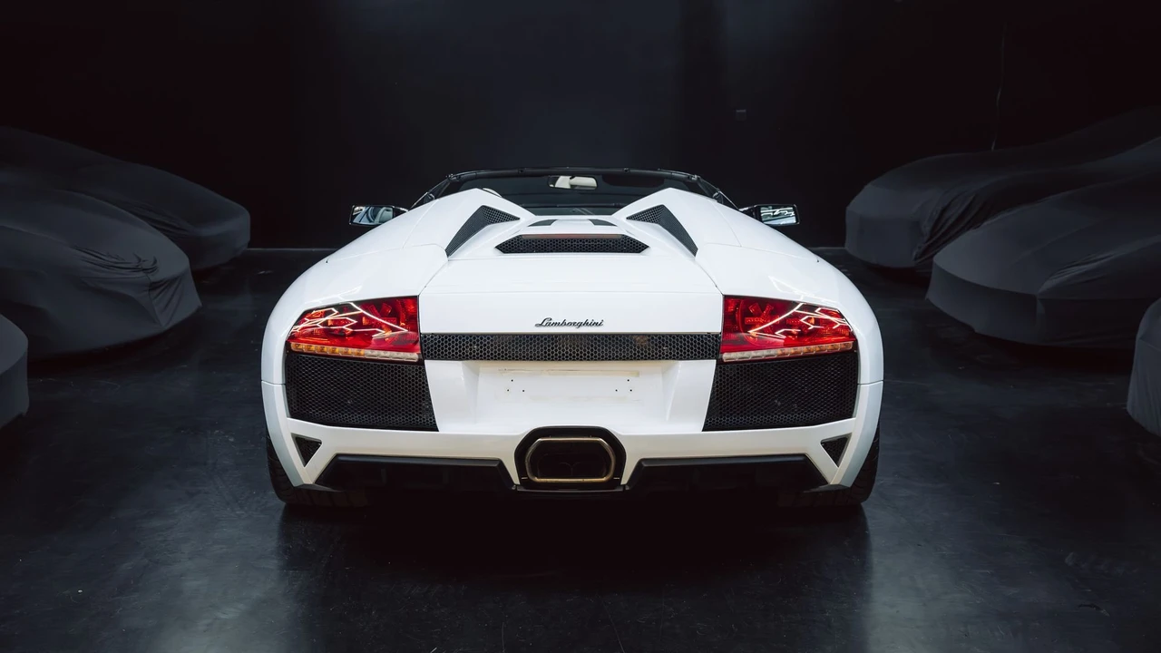 2008 Lamborghini Murcielago LP640 - Image 17 of 31