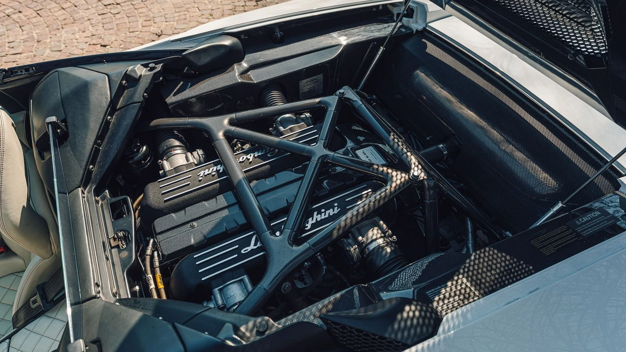 2008 Lamborghini Murcielago LP640 - Image 9 of 31