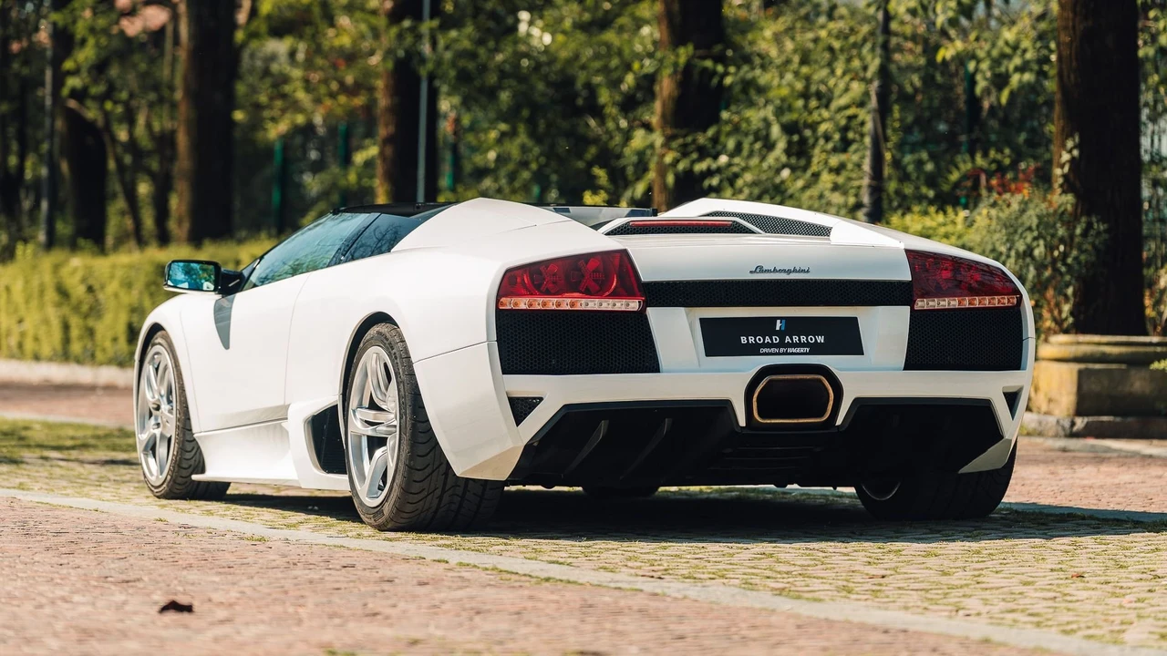 2008 Lamborghini Murcielago LP640 - Image 11 of 31
