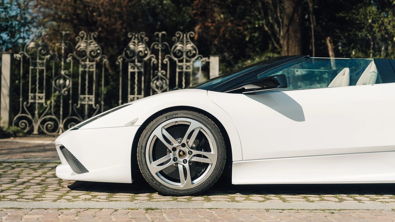 2008 Lamborghini Murcielago LP640 - Image 18 of 31