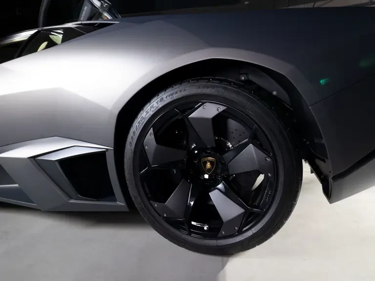 2008 Lamborghini Reventon - Image 18 of 31