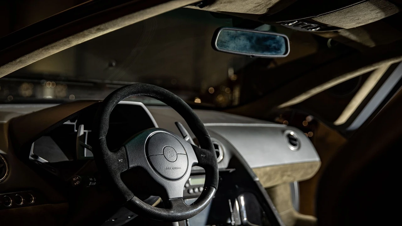2008 Lamborghini Reventon - Image 23 of 31