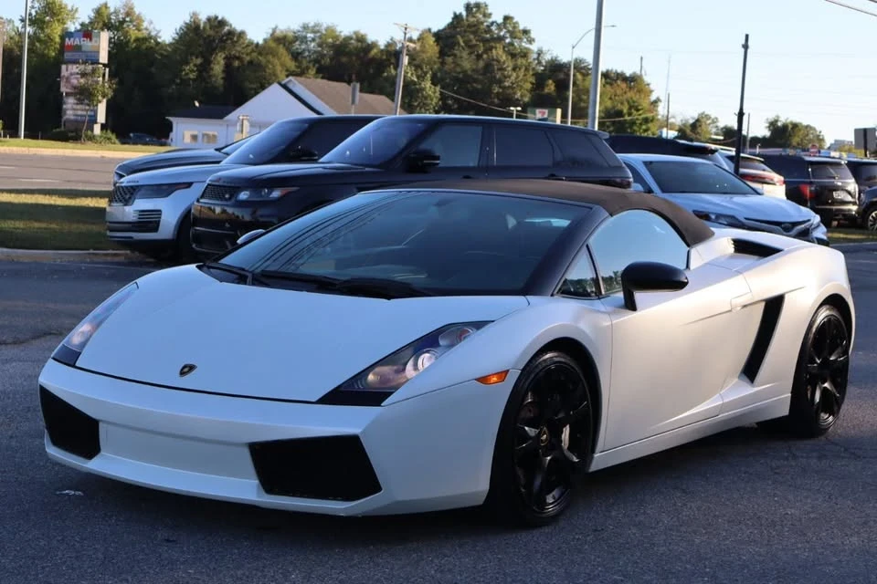 2008 Lamborghini Gallardo - Image 10 of 17