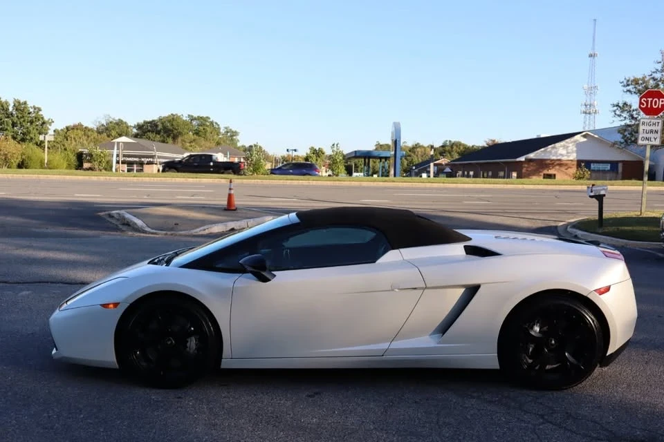 2008 Lamborghini Gallardo - Image 12 of 17