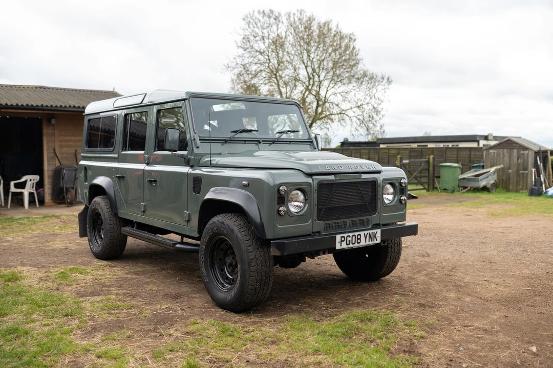 2008 Land Rover Defender 110 - Image 10 of 30