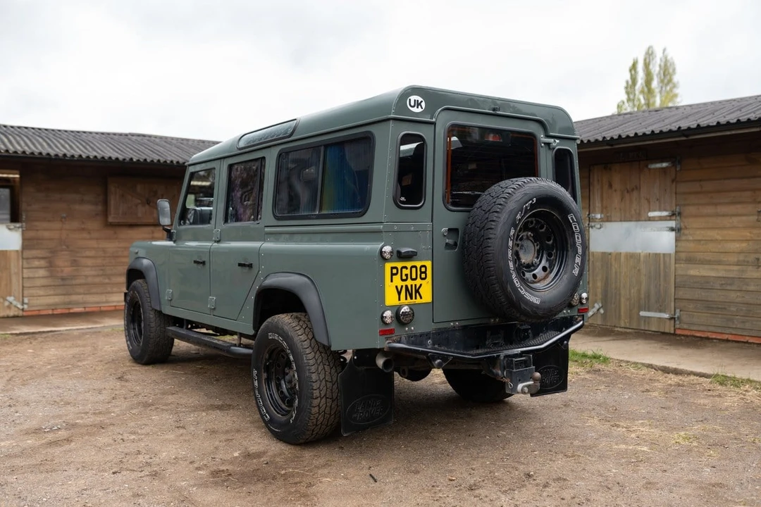 2008 Land Rover Defender 110 - Image 4 of 30