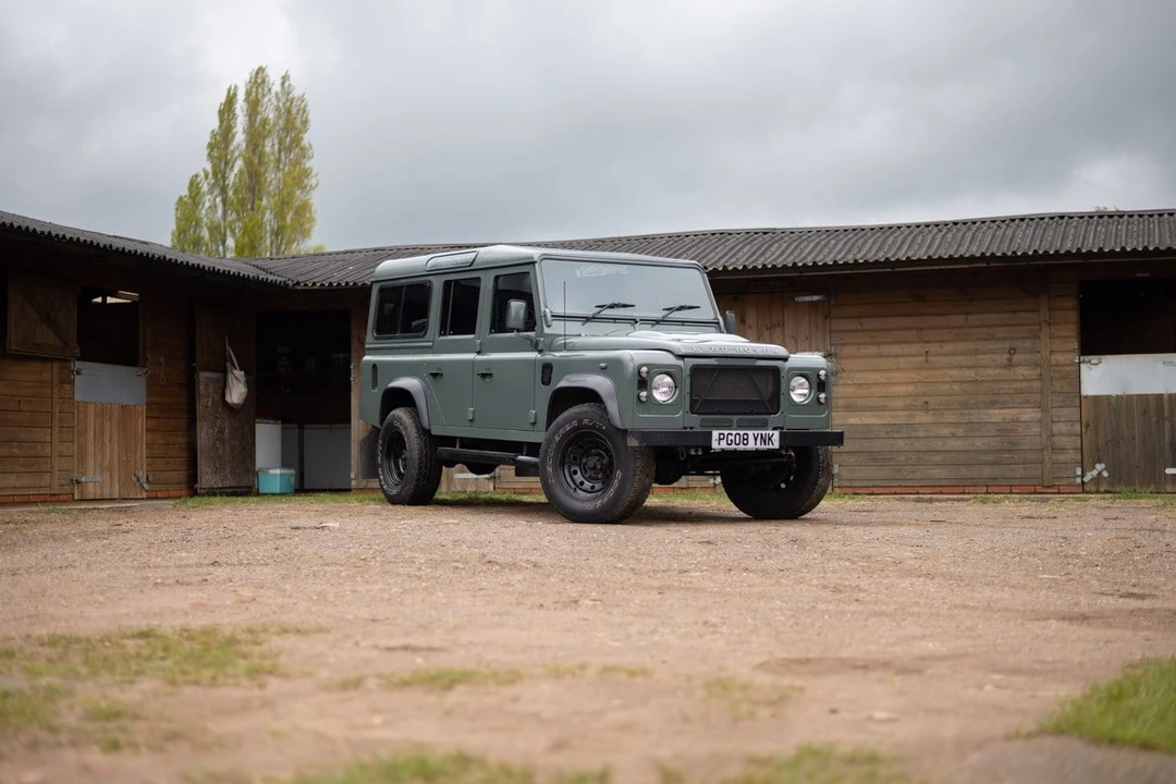 2008 Land Rover Defender 110 - Image 20 of 30