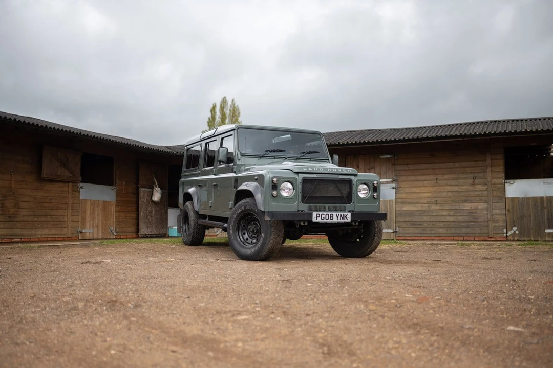 2008 Land Rover Defender 110 - Image 23 of 30
