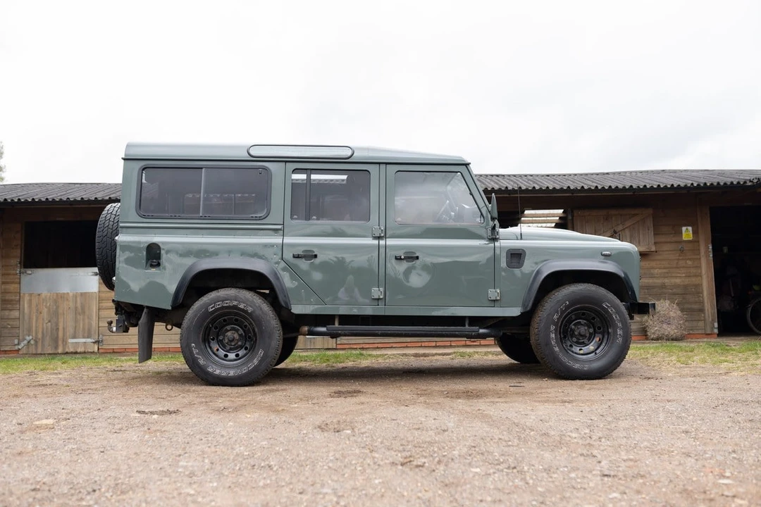 2008 Land Rover Defender 110 - Image 12 of 30
