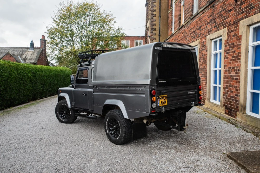 2008 Land Rover Defender 110 - Image 23 of 30
