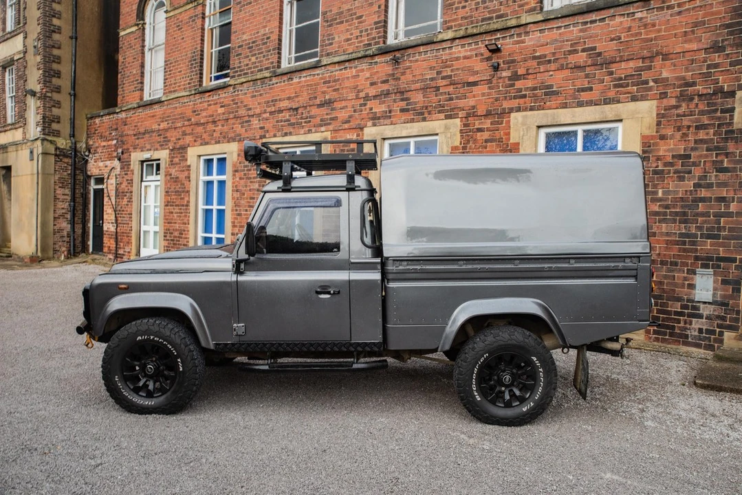 2008 Land Rover Defender 110 - Image 24 of 30