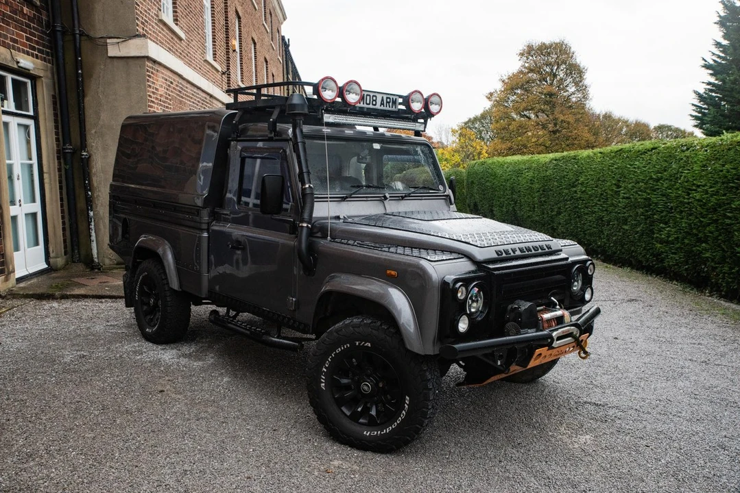 2008 Land Rover Defender 110 - Image 20 of 30