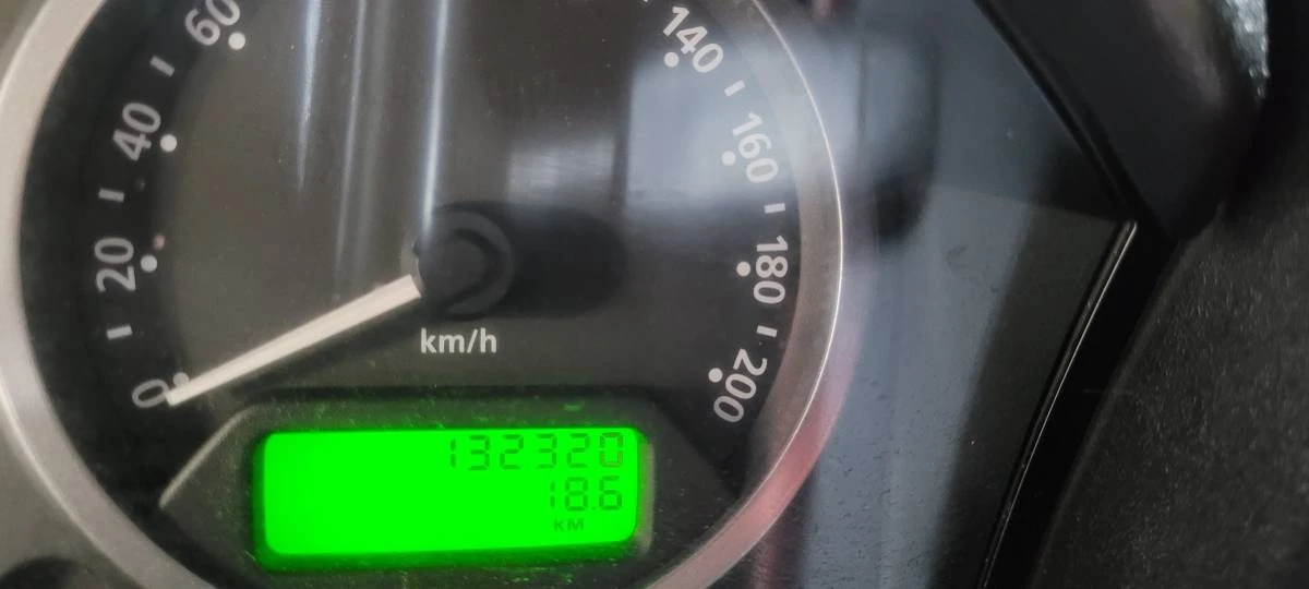2008 Land Rover Defender 110 - Image 10 of 20