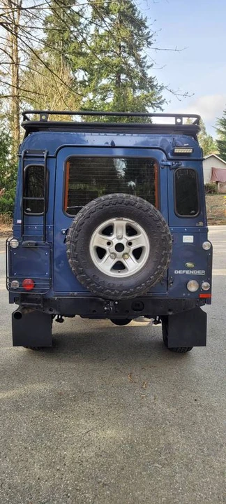 2008 Land Rover Defender 110 - Image 9 of 20