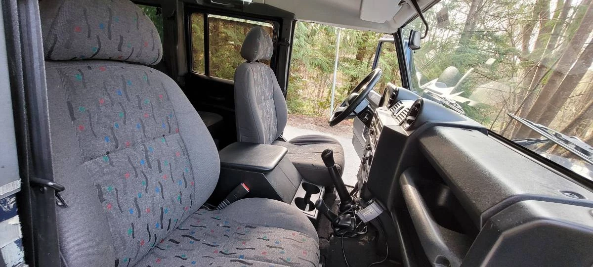 2008 Land Rover Defender 110 - Image 15 of 20