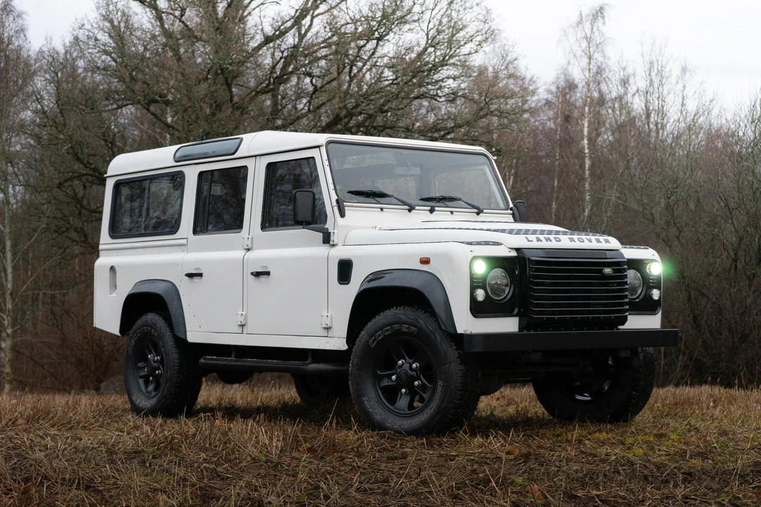 2008 Land Rover Defender 110 - Image 9 of 31