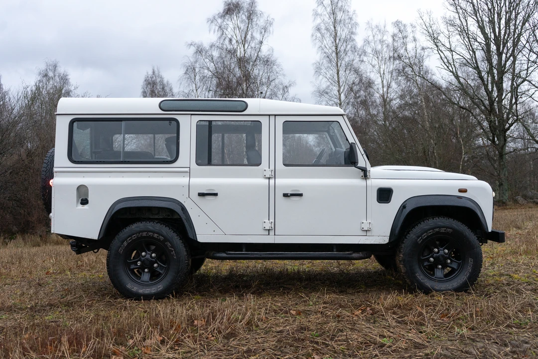 2008 Land Rover Defender 110 - Image 8 of 31