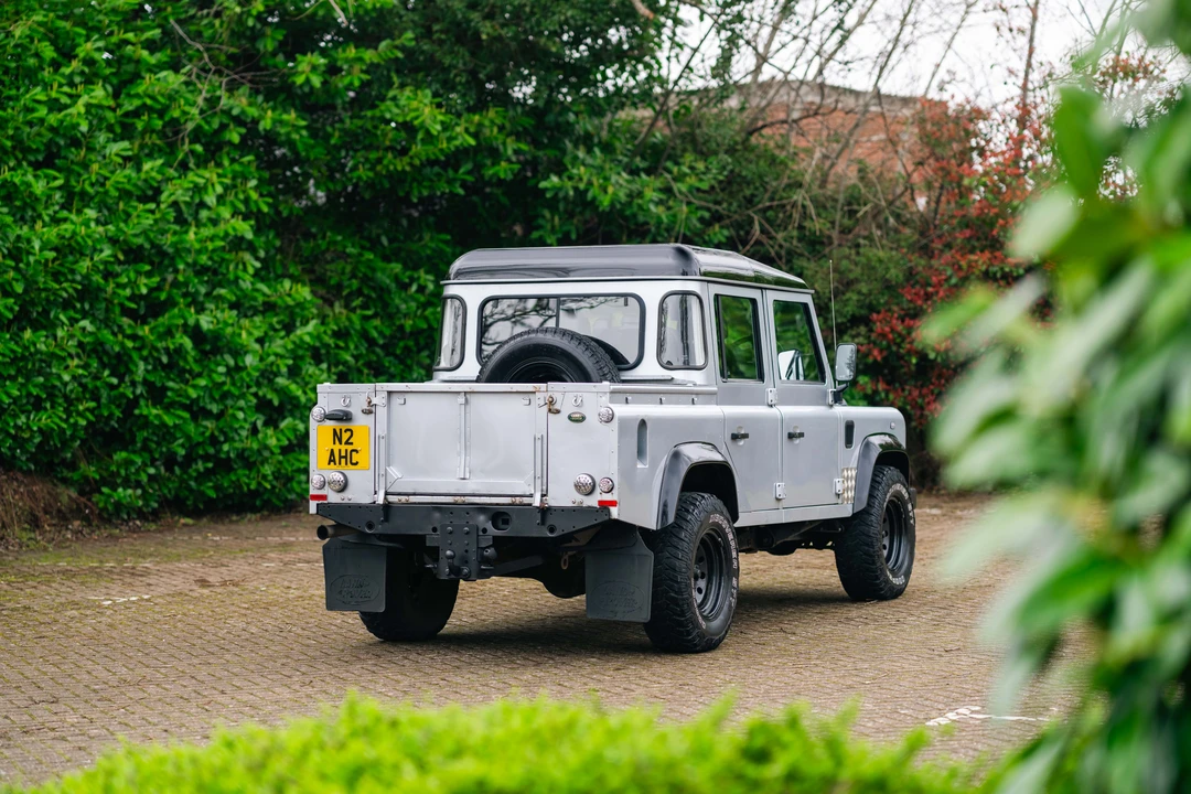 2008 Land Rover Defender 110 - Image 7 of 31