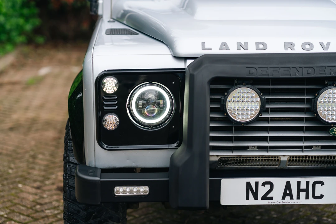2008 Land Rover Defender 110 - Image 15 of 31