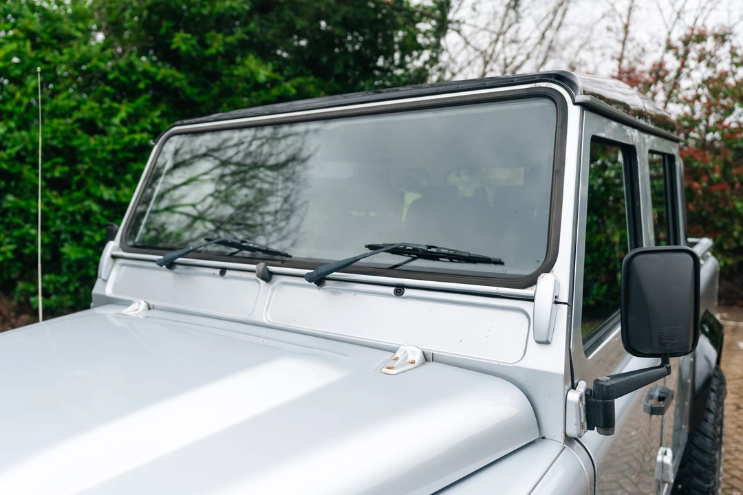 2008 Land Rover Defender 110 - Image 21 of 31