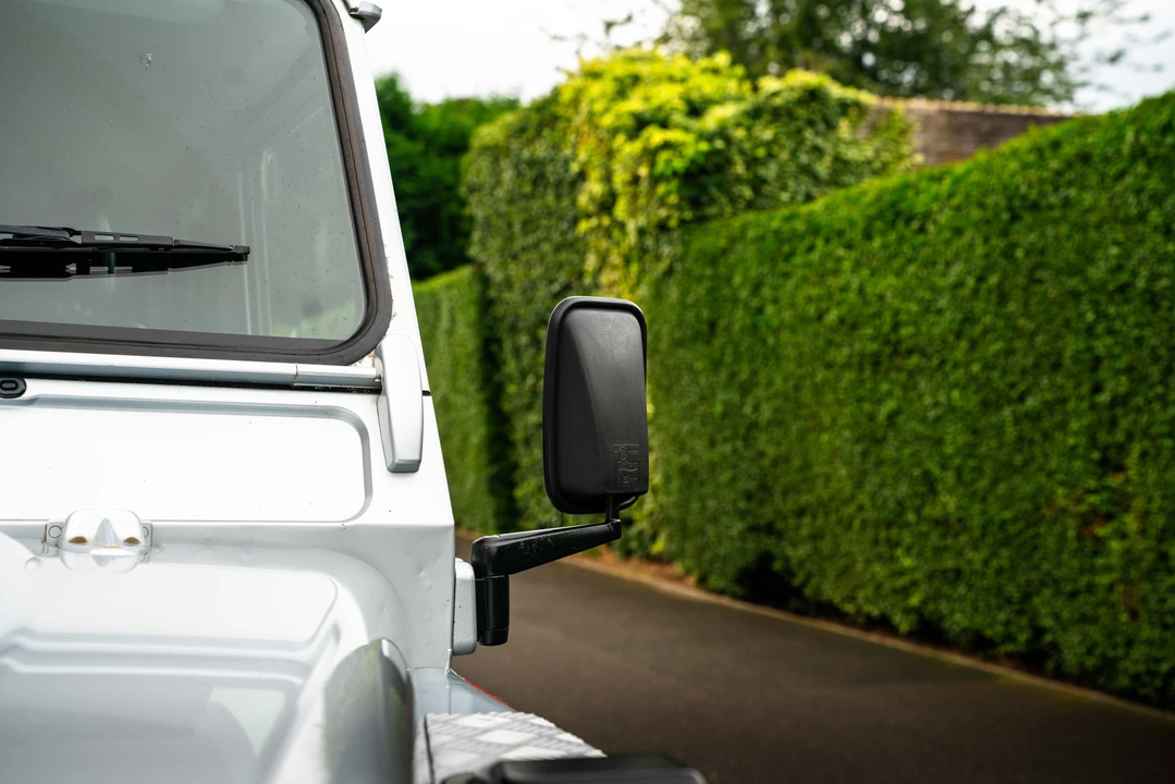 2008 Land Rover Defender 110 - Image 29 of 31