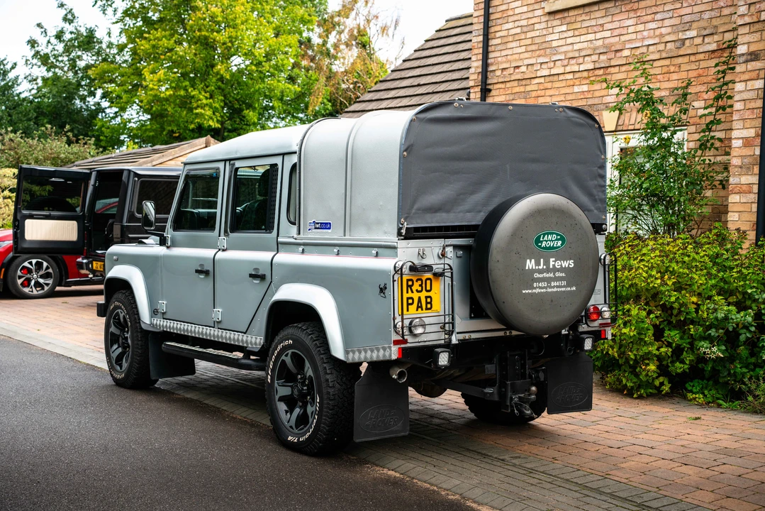 2008 Land Rover Defender 110 - Image 5 of 31