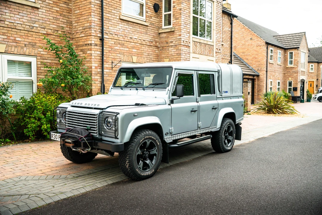 2008 Land Rover Defender 110 - Image 11 of 31