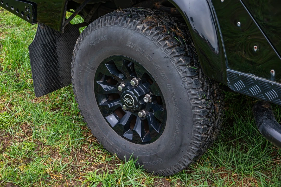 2008 Land Rover Defender 110 - Image 21 of 30