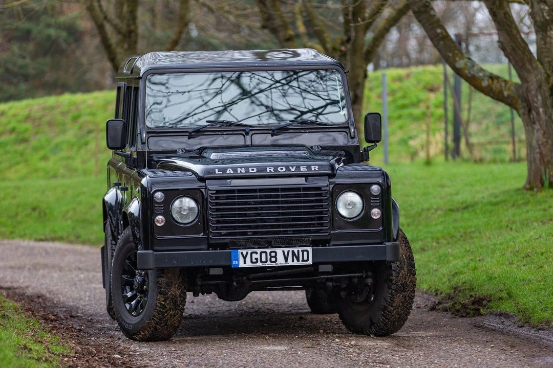 2008 Land Rover Defender 110 - Image 18 of 30