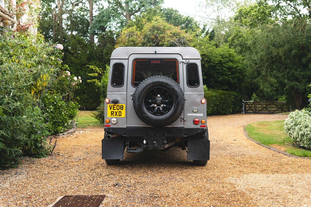 2008 Land Rover Defender 110 - Image 6 of 31