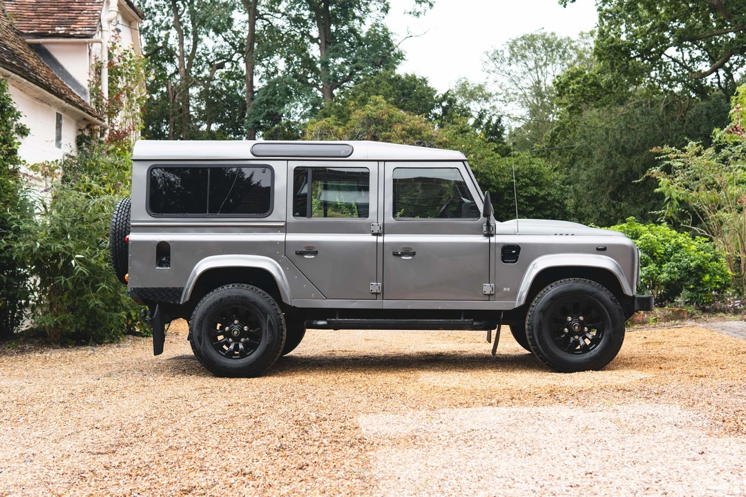 2008 Land Rover Defender 110 - Image 4 of 31