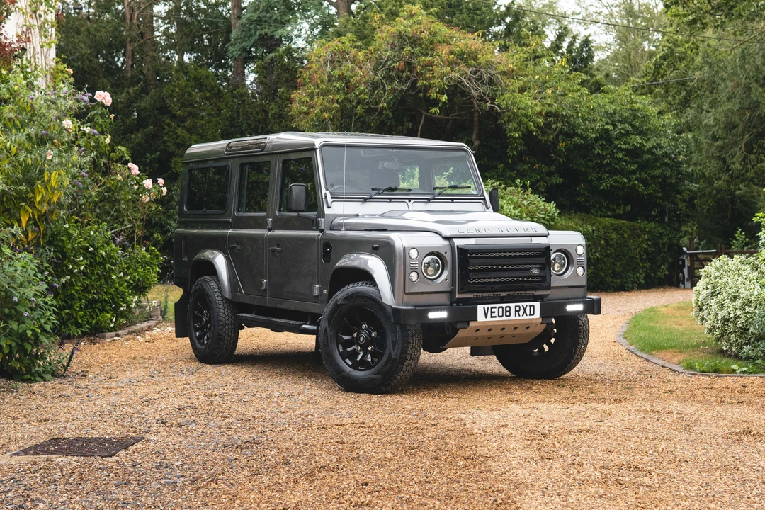 2008 Land Rover Defender 110 - Image 3 of 31