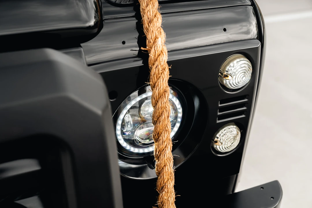 2008 Land Rover Defender 130 - Image 15 of 31
